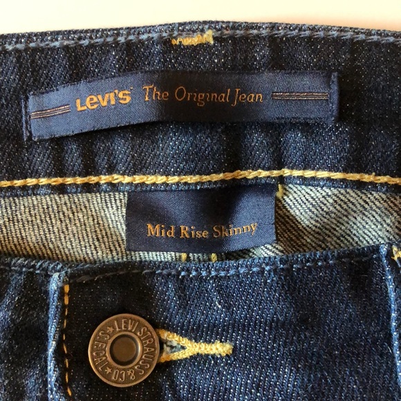 Levi’s Jeans - Picture 5 of 5